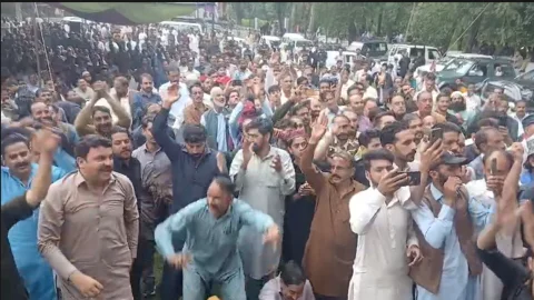 وزیراعظم آزاد کشمیر فیصل ممتاز راٹھور کا ممتاز آباد اور پلنگی میں تاریخی استقبال